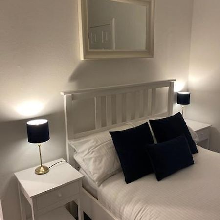 Glenfinnan - Two Bedroom Apartment Dunfermline Luaran gambar