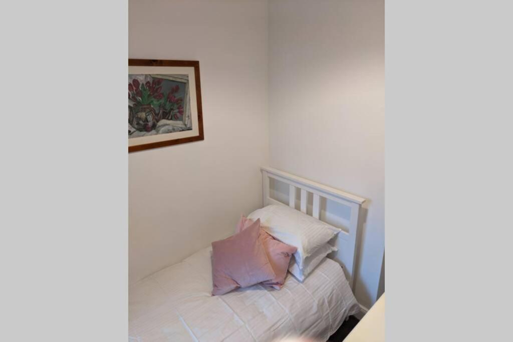 Glenfinnan - Two Bedroom Apartment Dunfermline Luaran gambar