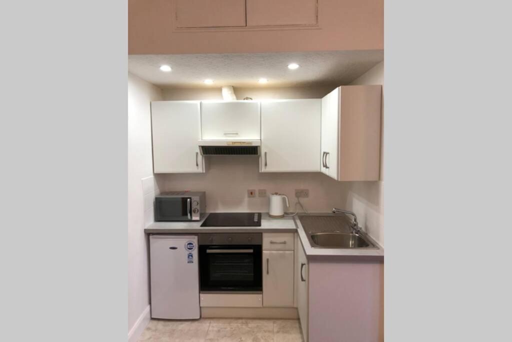 Glenfinnan - Two Bedroom Apartment Dunfermline Luaran gambar