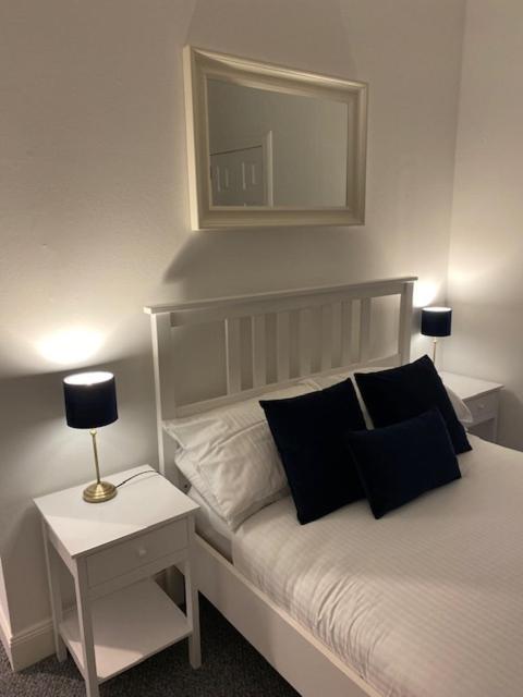 Glenfinnan - Two Bedroom Apartment Dunfermline Luaran gambar