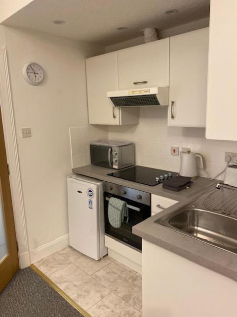 Glenfinnan - Two Bedroom Apartment Dunfermline Luaran gambar